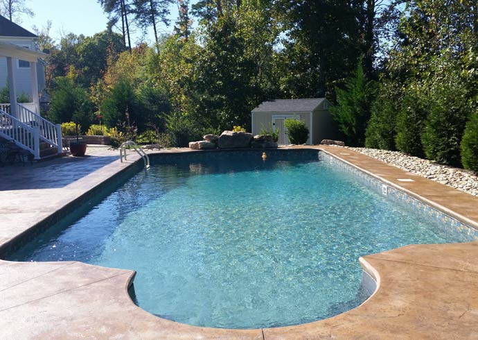 Roman Fiberglass Swimming Pool: What is It, Benefits, and How to Get Them